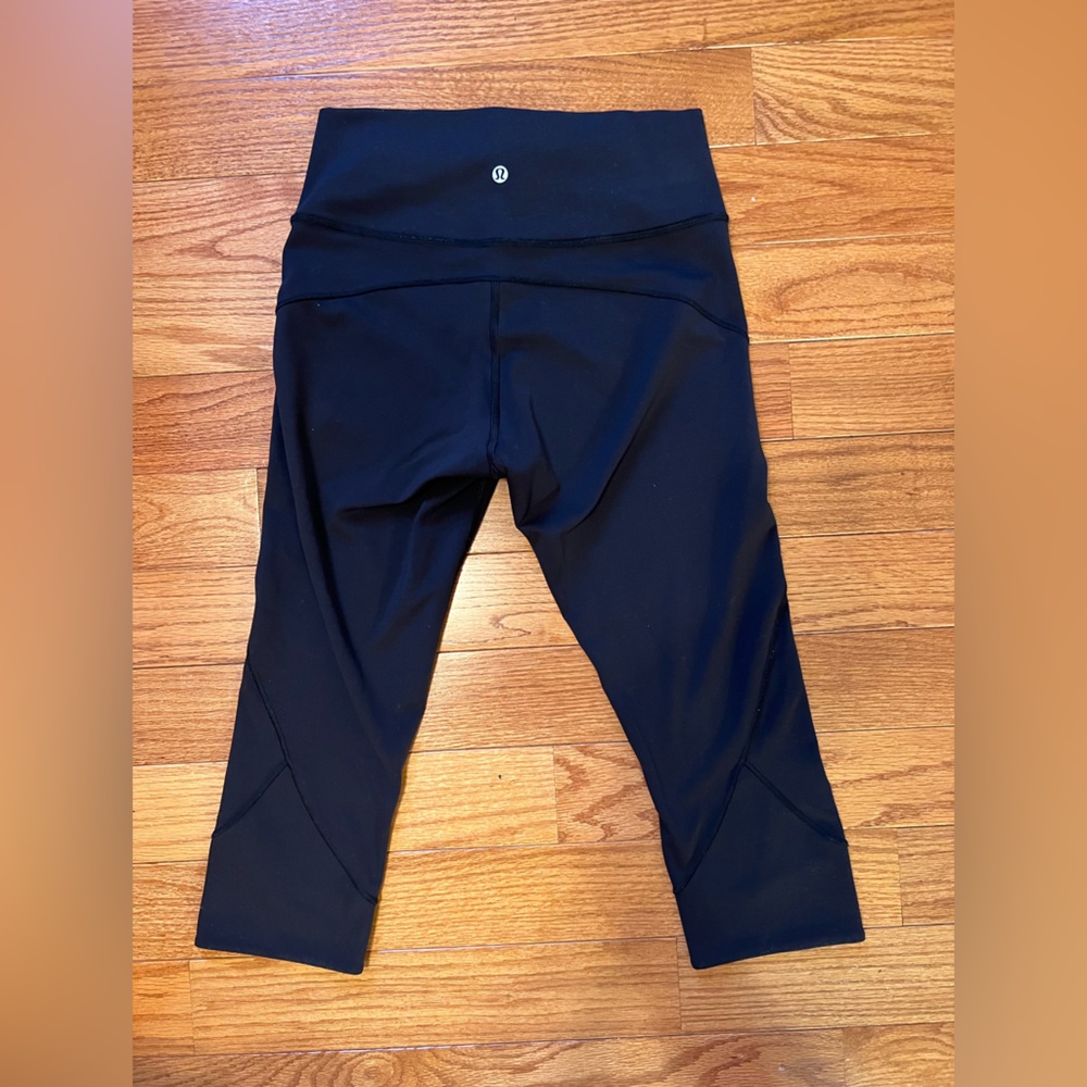 Lululemon Cropped Leggings Size 8